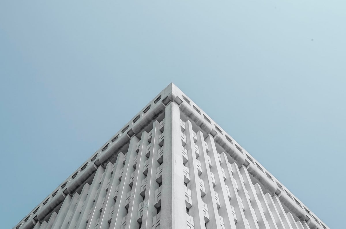 -红蓝烽火：利物浦铁蹄踏破斗牛士，奥运战场暗涌三重杀机